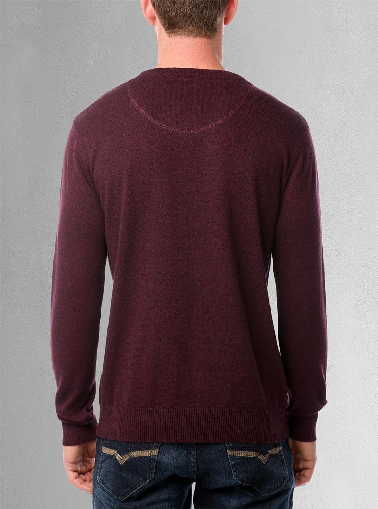 Men's basic v-neck sweater