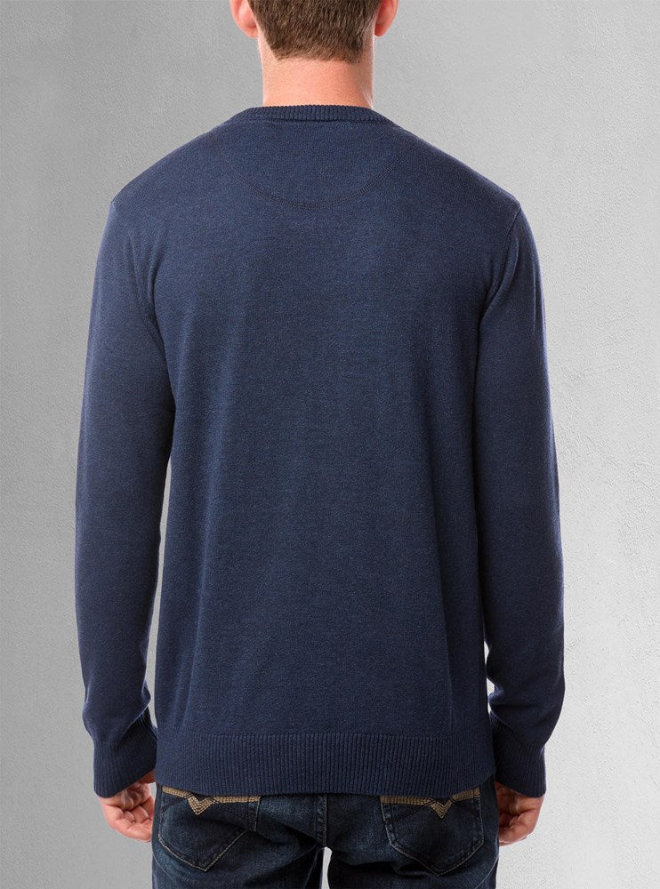 Men's basic v-neck sweater