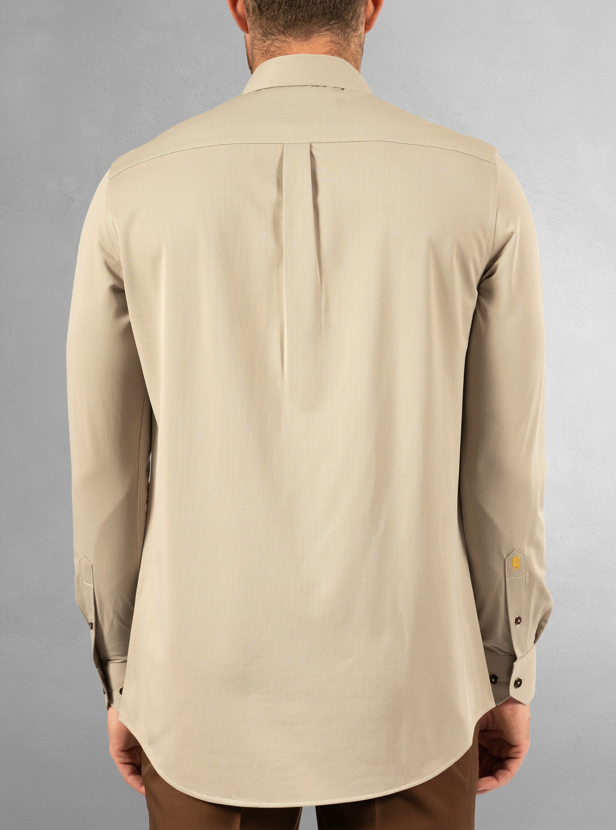 Men's basic long sleeve shirt