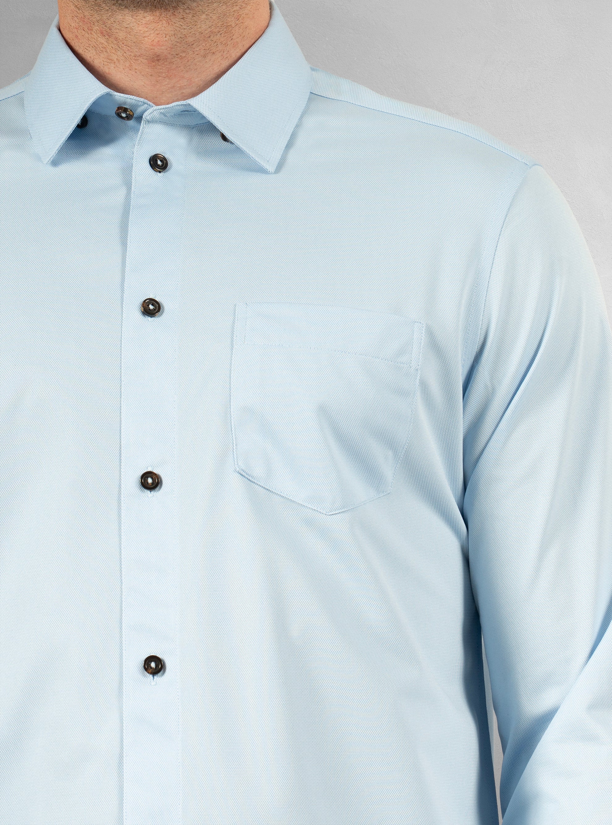 Men's basic long sleeve shirt