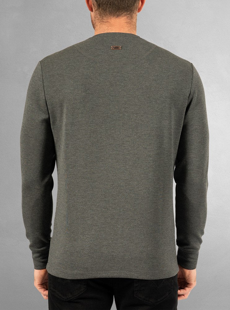 Men's long sleeve crew neck top
